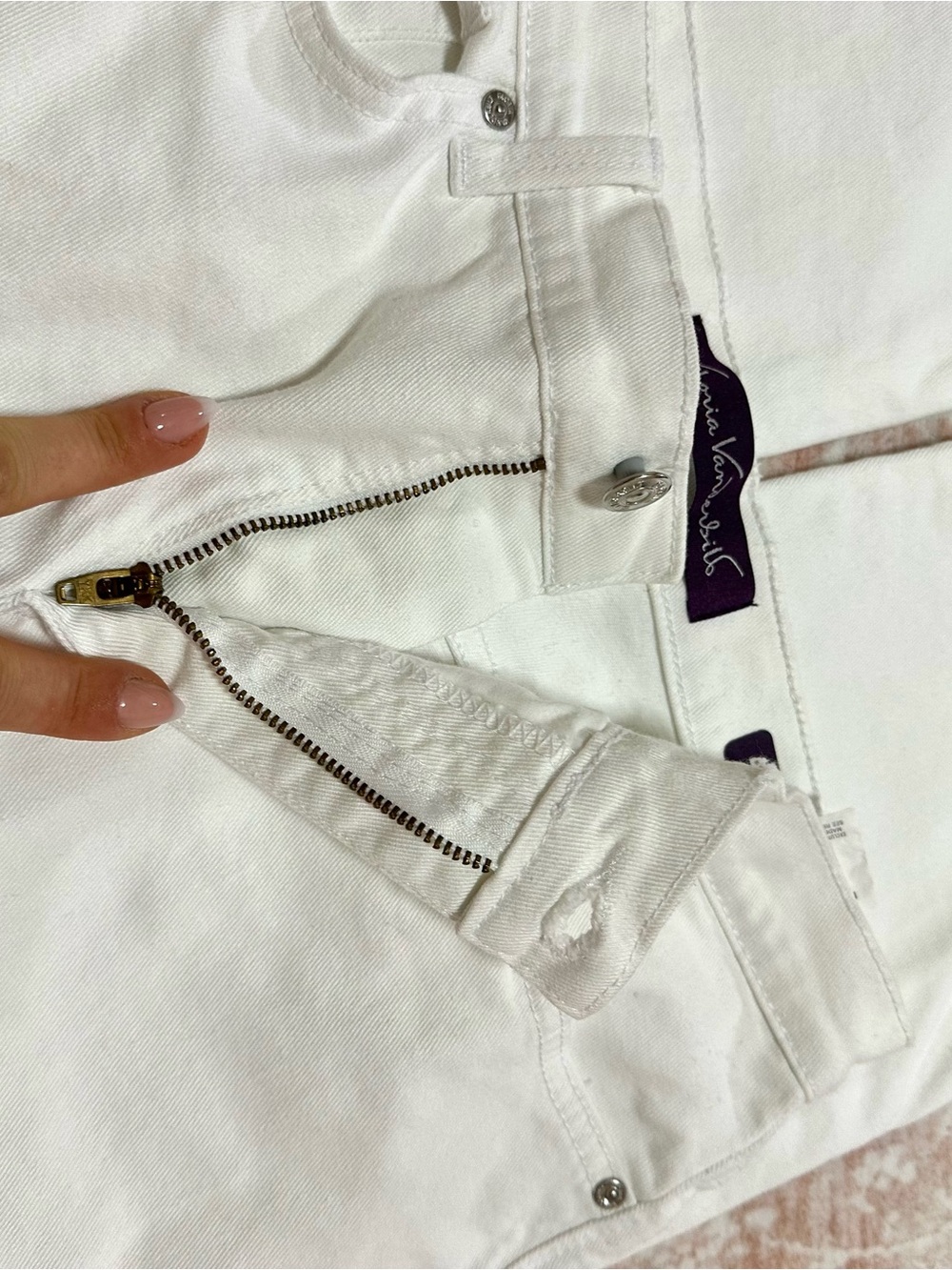 ⚜️ Gloria Vanderbilt White Straight-Leg Jeans - Picture 13 of 15
